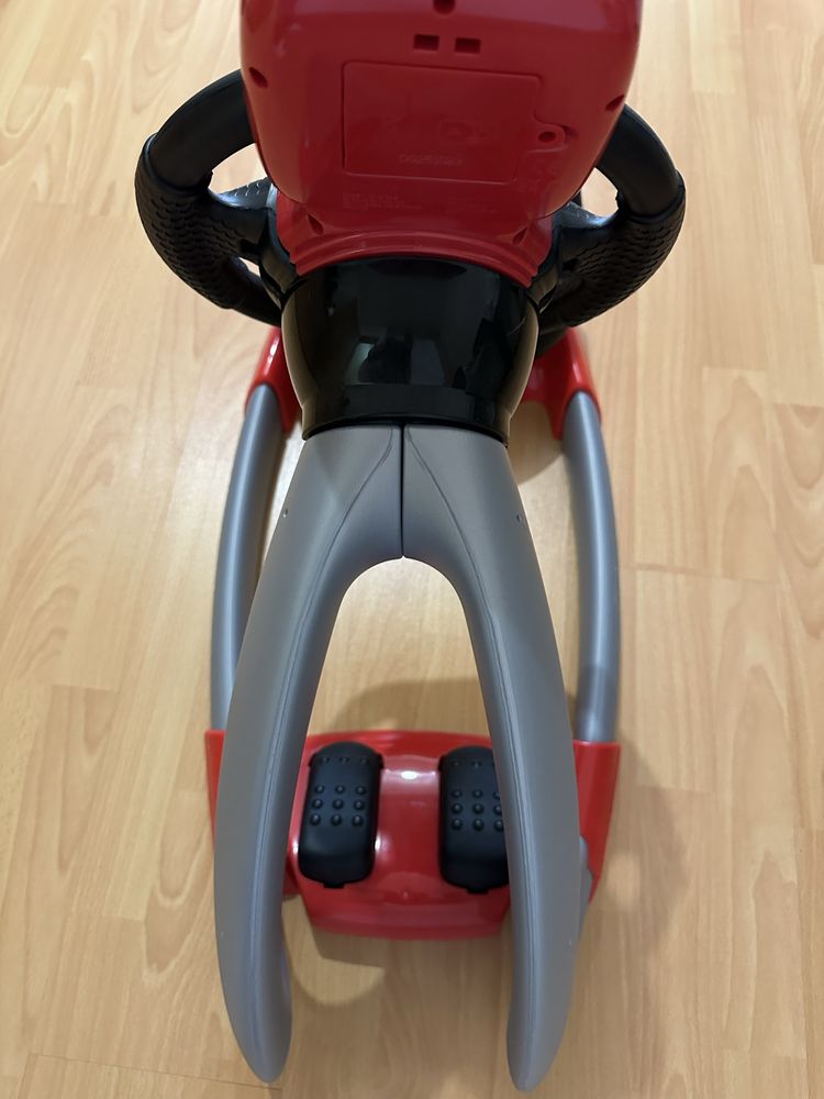 Автосимулатор V8 Smoby