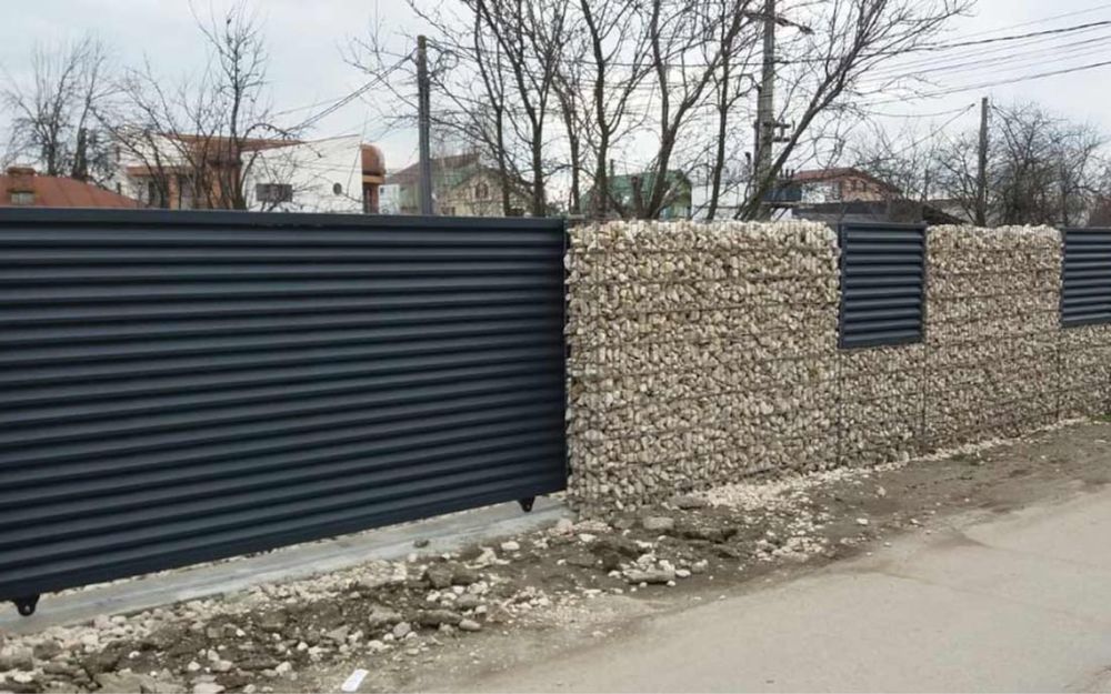 Executam garduri la comanda clientului