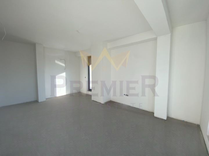 Продава се Четиристаен апартамент в София, Малинова долина - 226 кв.м за 1992 €/кв.м - Снимка #3