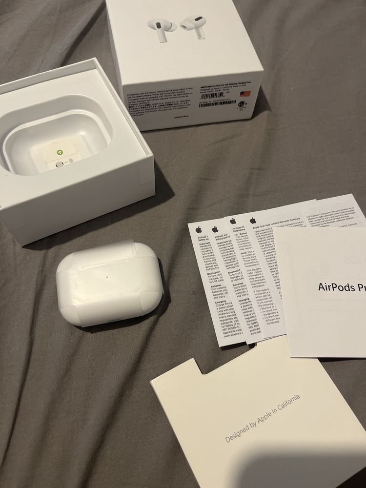 Airpods Pro (първа генерация)