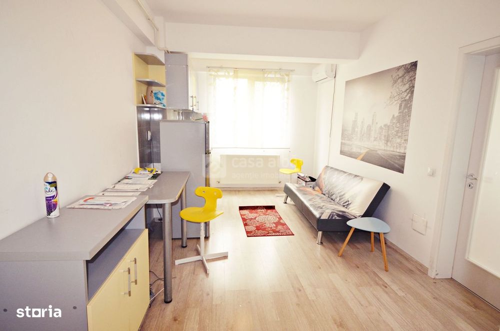 Centru - Sf. Lazar, 3 camere mobilat si utilat, bloc nou, balcon