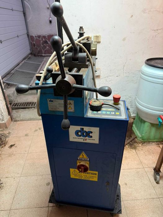 Огъвачка за тънкостенни тръби