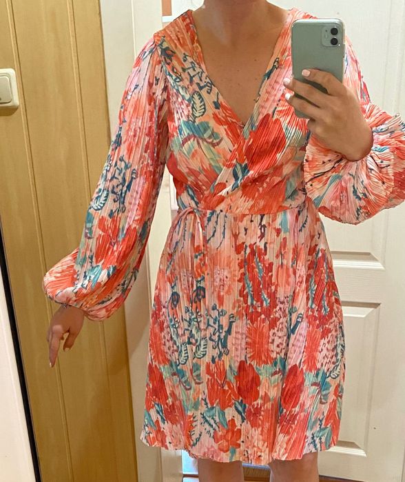 Рокля H&M, шарена и лятна