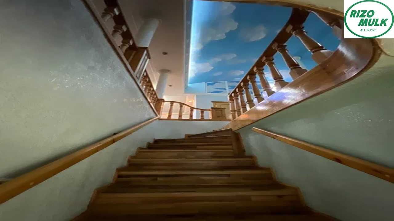 Учтепа туманида файзли ховли сотилади. NR494/83
