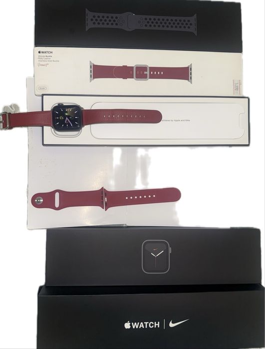 Продам Apple Watch SE Nike 40 мм (2020) – аккум 100%