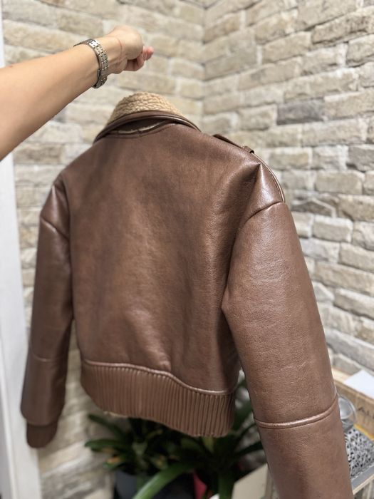 Кафяво кожено яке с пухена подпл