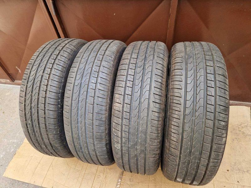 4 Pirelli R18 225/60 Anvelope de vară runflat dot3522