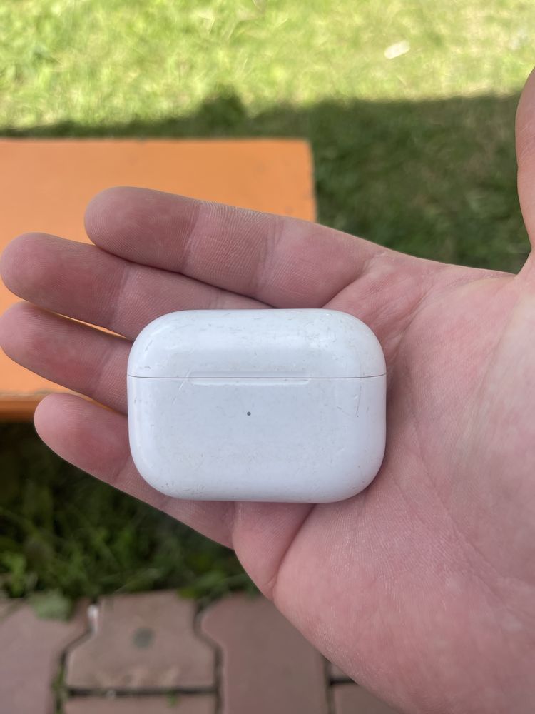 Кейс от наушников Airpods pro2