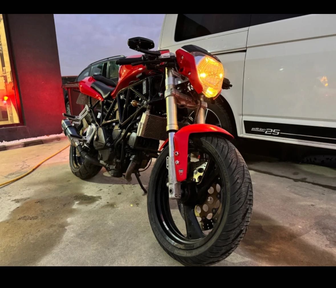 Ducati 750 SS изрядни докоменти