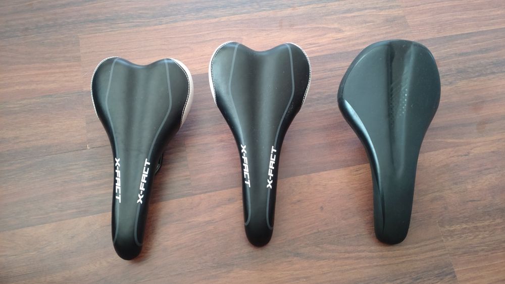 Sa bicicleta adulți