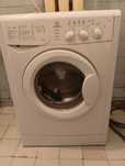 Стиральная машина indesit