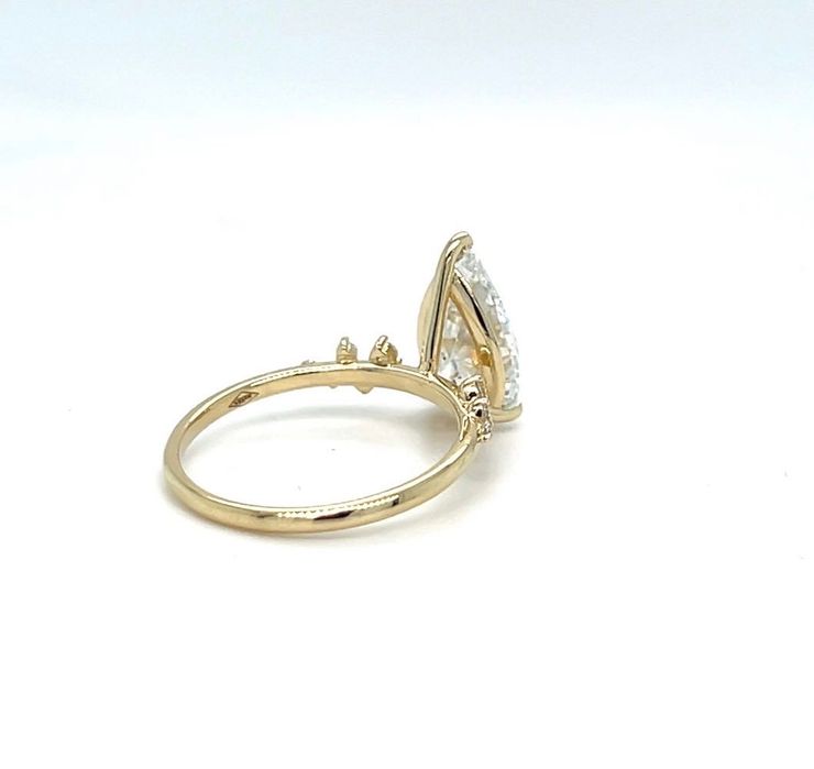 Годежен пръстен с диамант, 14к злато