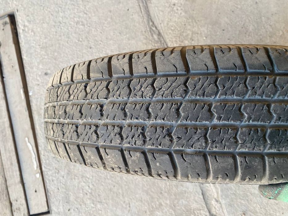 Шина R16 185/75 россия