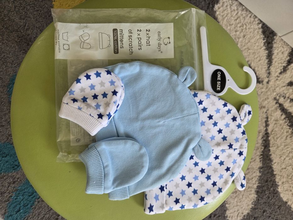Noi, Set căciulițe + mănuși (0-6 luni) nou nascuti