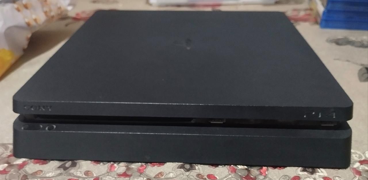 PSP приставка диски продам в комплекте