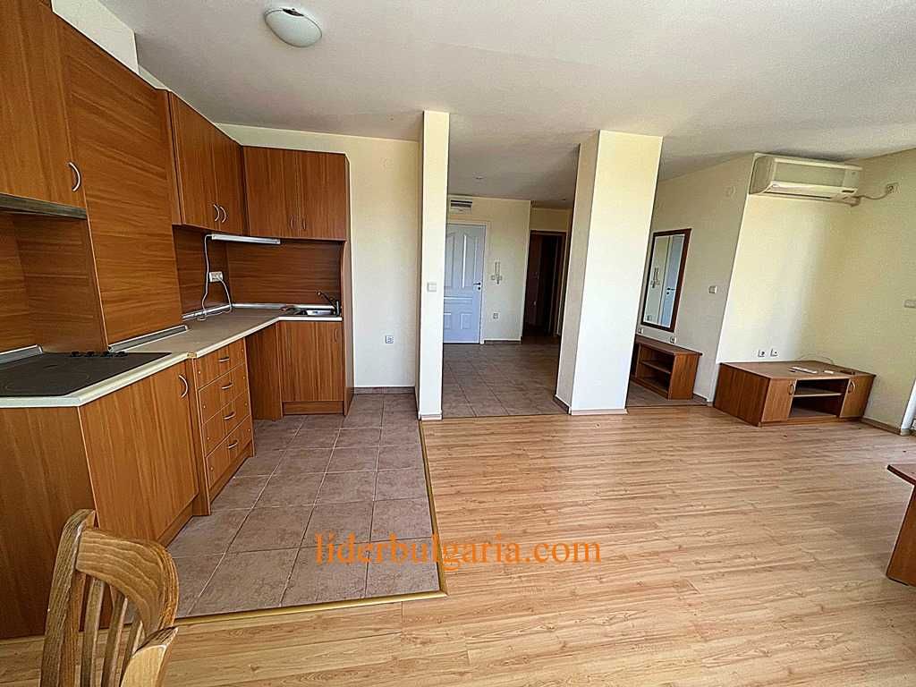 Продава се Тристаен апартамент в к.к. Елените - 111 кв.м за 856 €/кв.м - Снимка #4