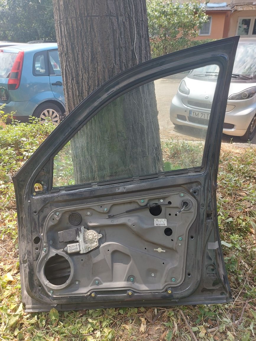 Donez 2 usi VW Bora 2002