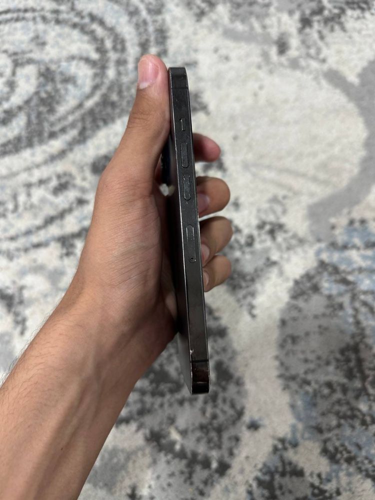 iPhone 13 pro 94 yomkst