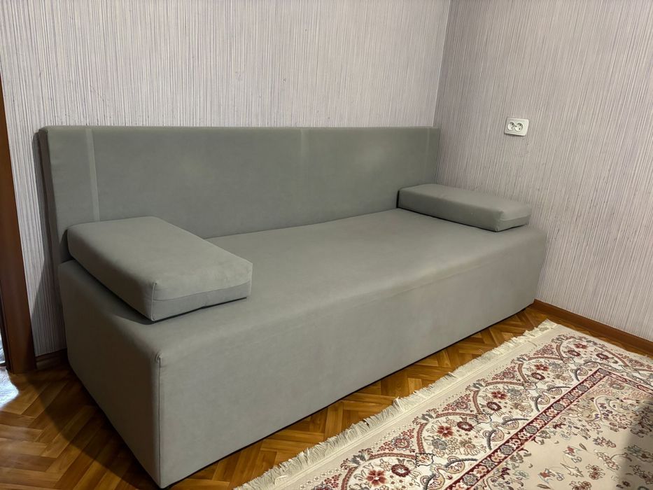 Продается диван тахта