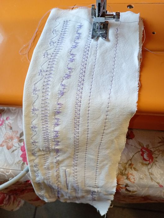 Mașina de cusut Ideal TopStar