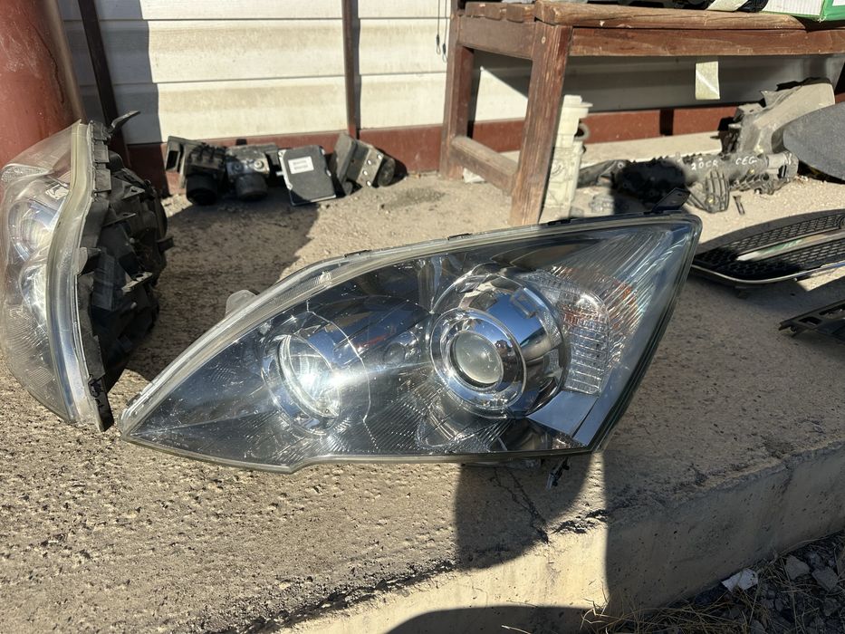 Фар/Фарове Xenon за Хонда CR-V ЦРВ до 2009г.!