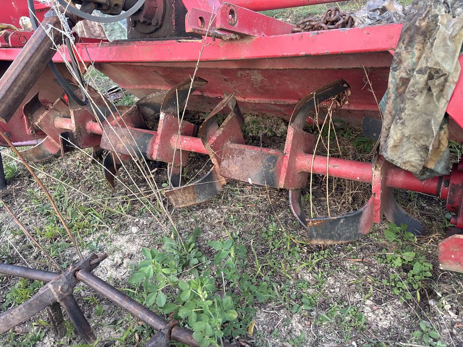 Vand freza in stare foarte buna