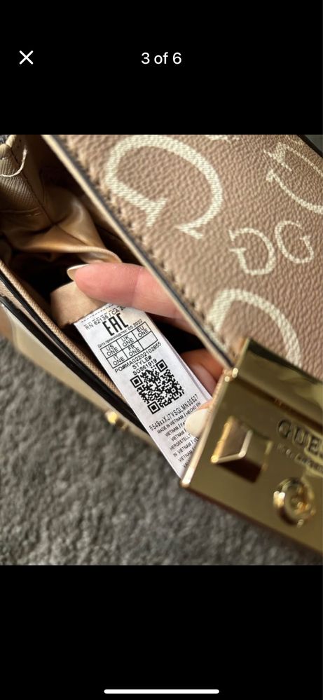 Оригиналнa чанта Guess