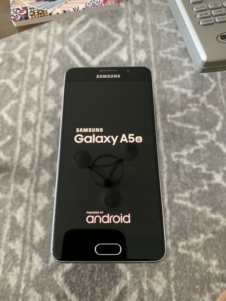 Смартфон Samsung A5 2016
