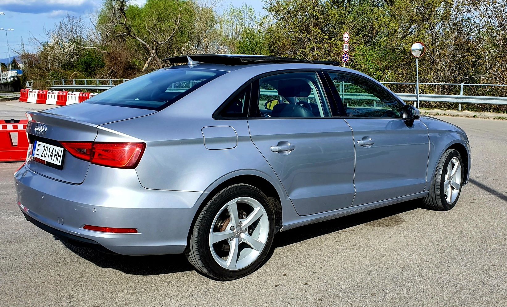 Audi a3 sedan 1.8 tfsi 2016година