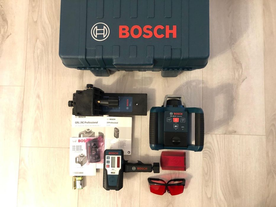 Nivela Laser rotativ Bosch GRL 300 HV cu receptor