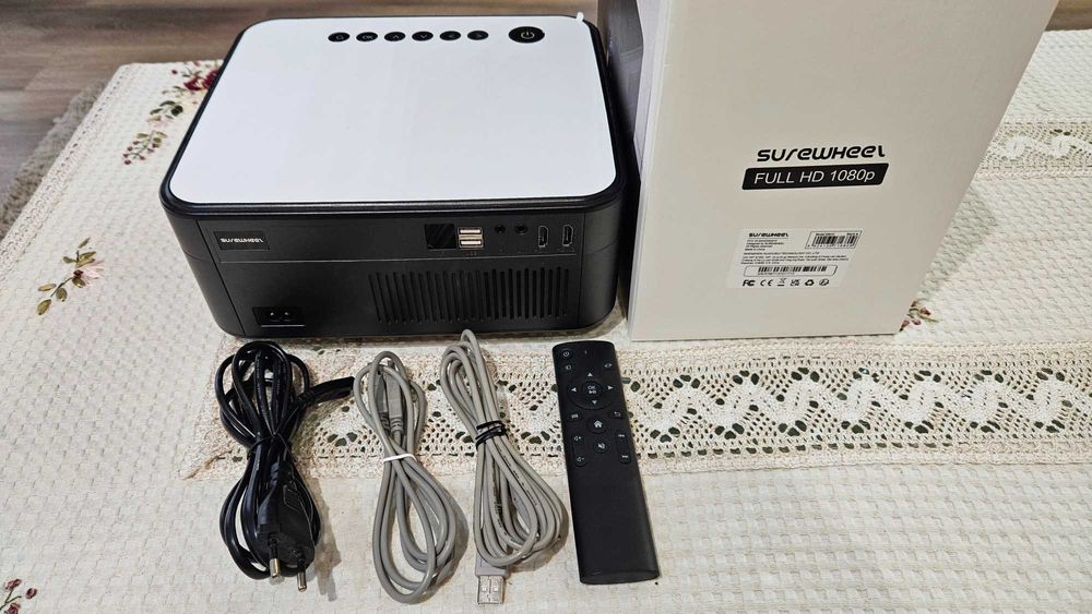 Proiector SureWheel-FULL HD, LED 13000 Lumeni - Un cadou de Craciun