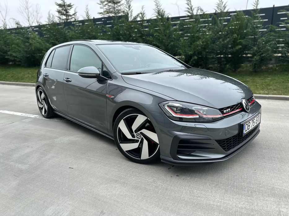Volkswagen Golf VW Golf 7.5 GTI – Stage 2, 330 CP, istoric complet si CASCO activ.