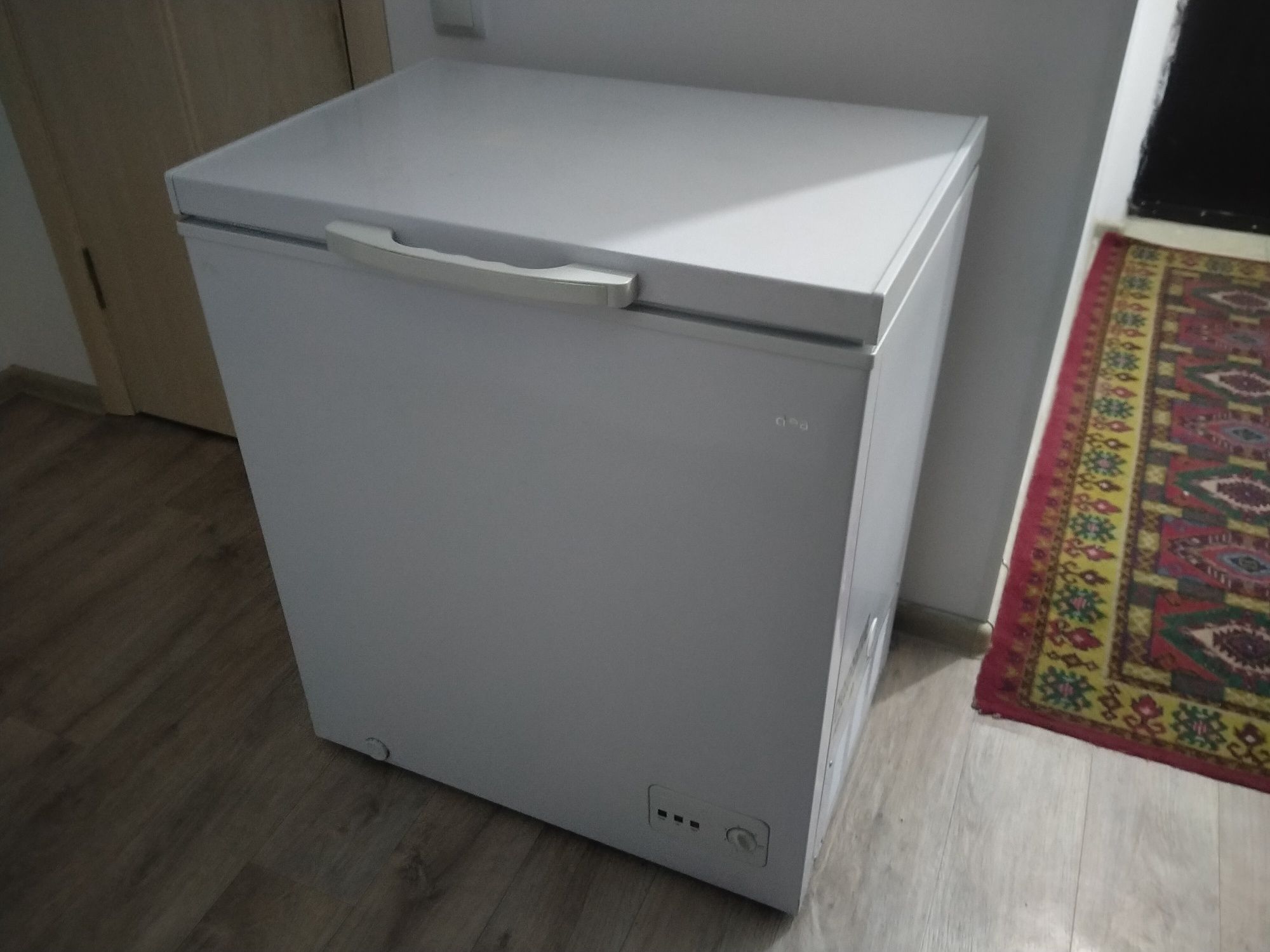 морозильник Midea