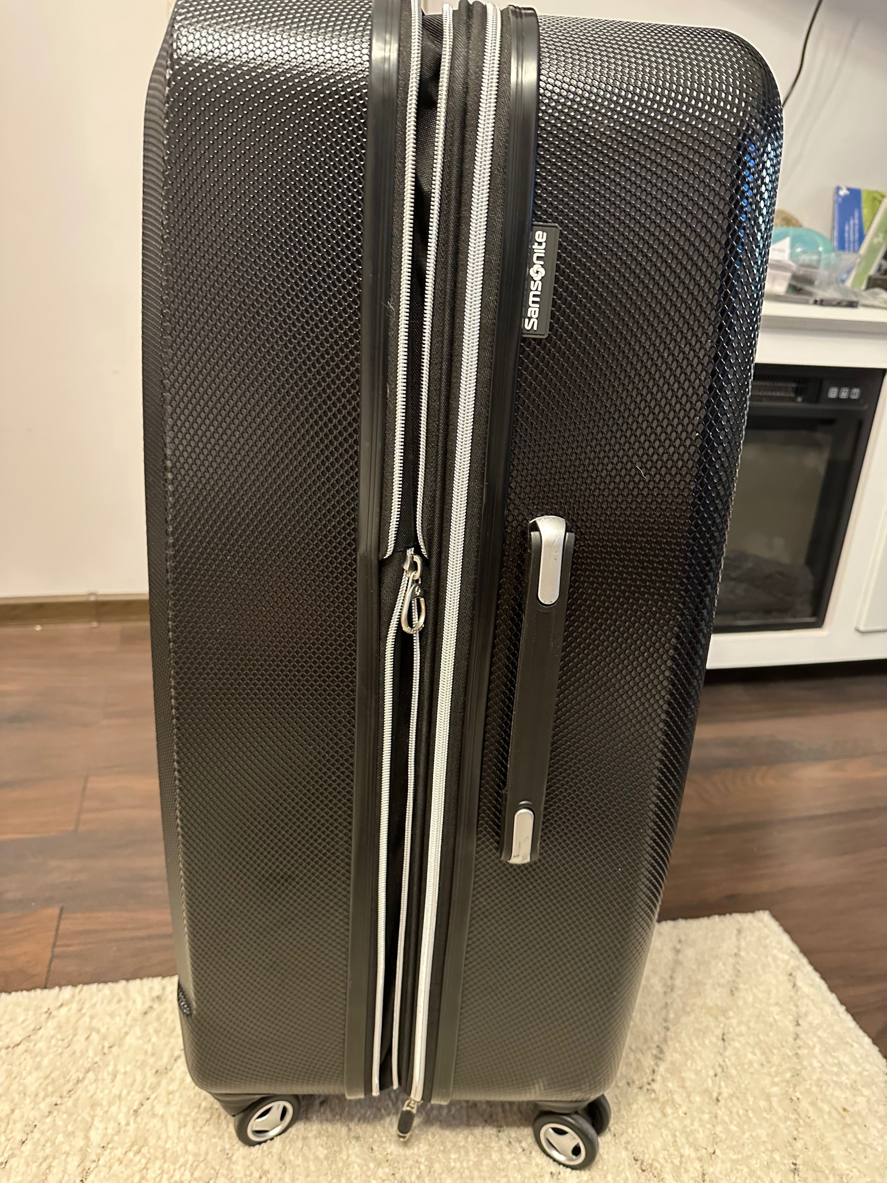куфар samsonite черен нов