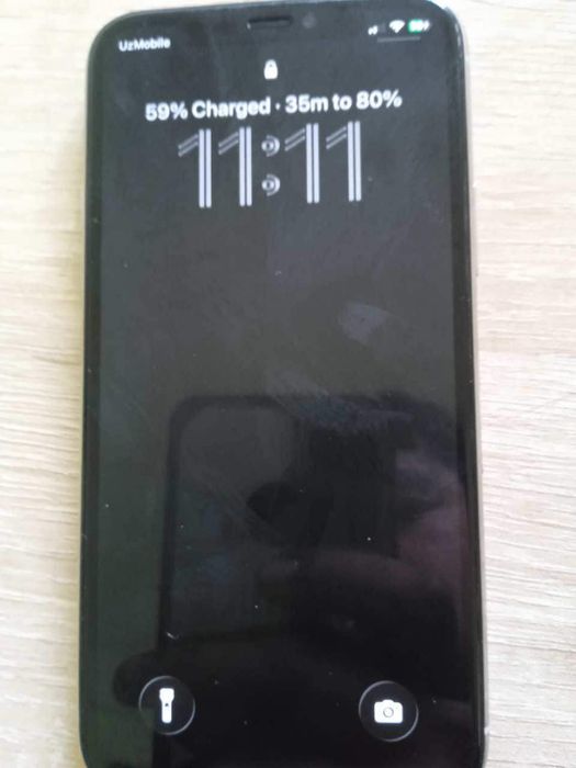 Tilifon iphone 11 pri