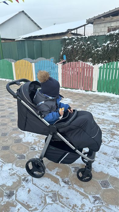 Коляска прогулочная