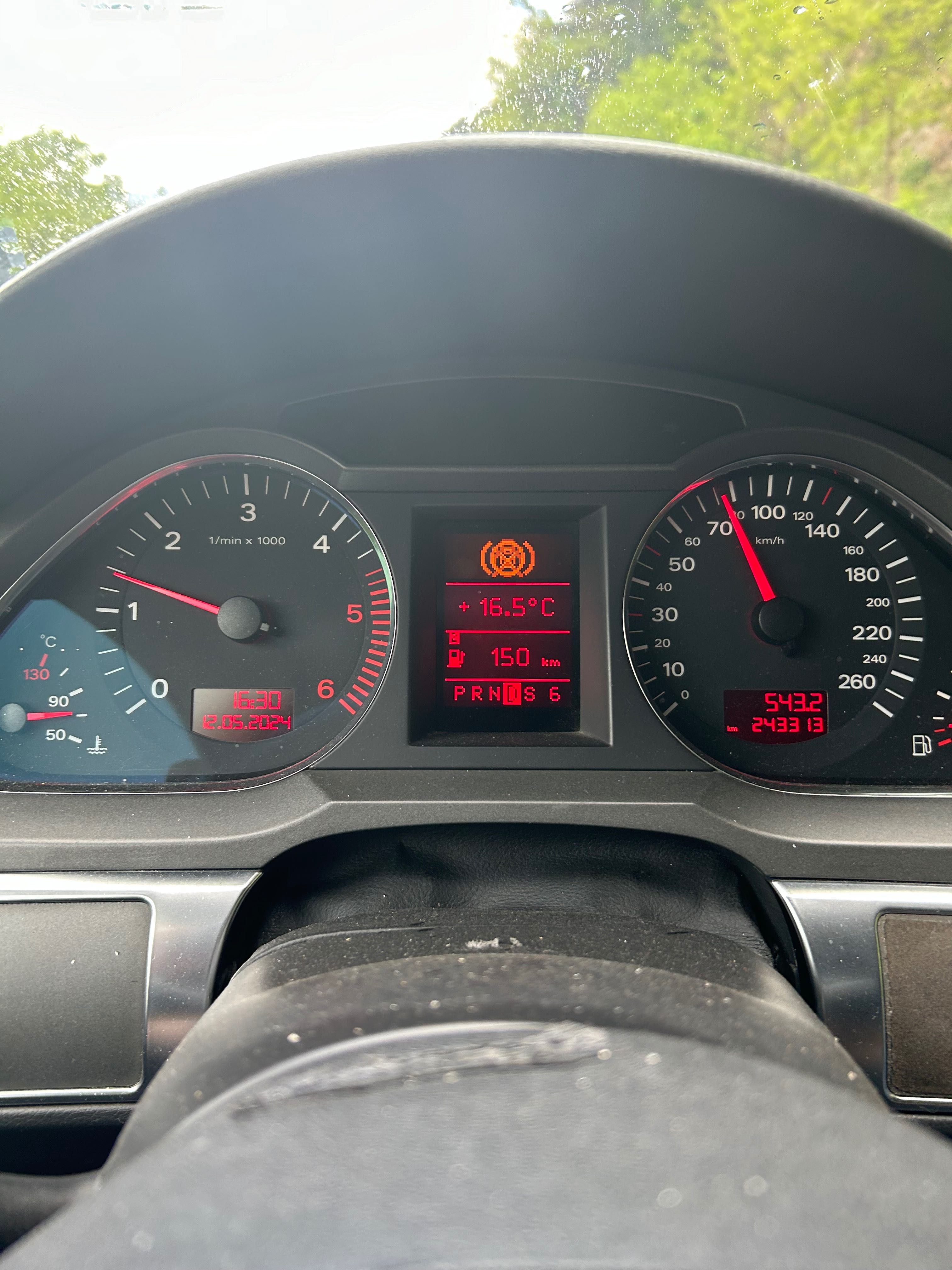 Audi A6 Avant 2700