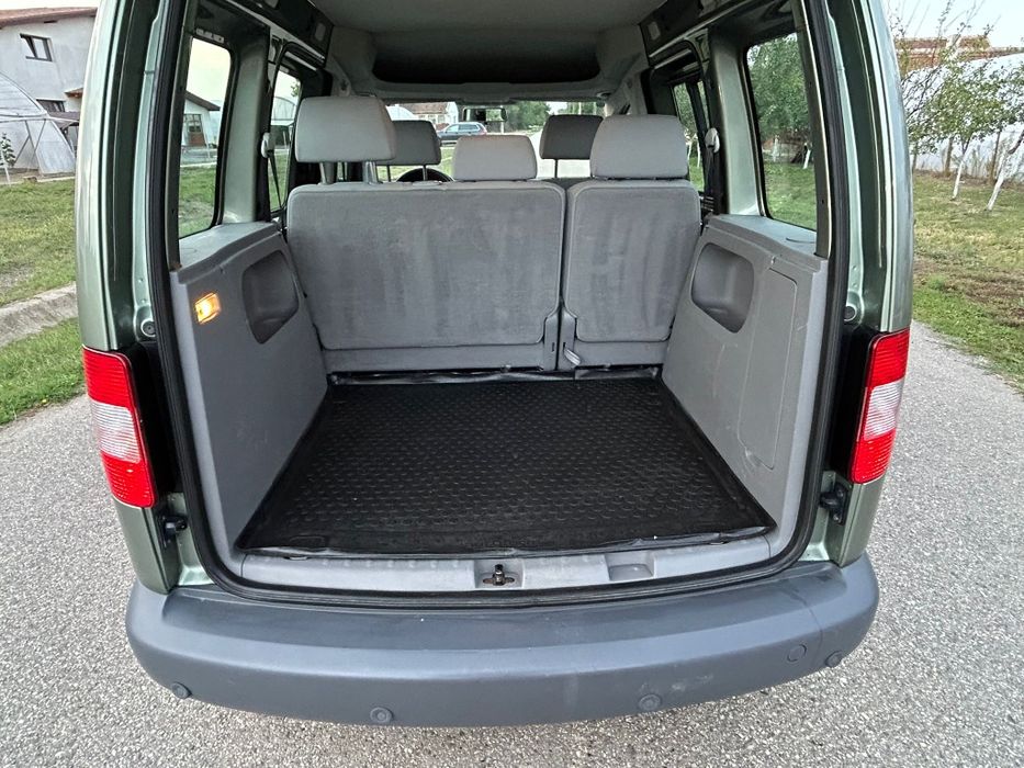 Vw Caddy 2010/1,9/Impecabila/4750€€€/Fara rugina/