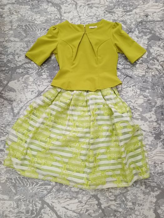 Продаются платья