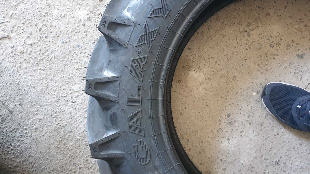 9.5-24 Anvelope GALAXY tractor cu garantie 8 pliuri livram
