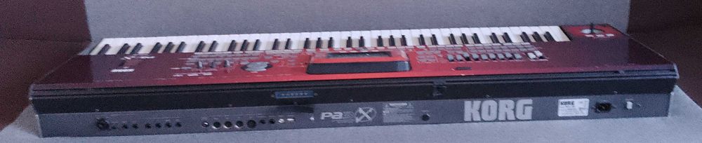 Vand Korg Pa 3x pro ( 76 clape )