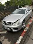 Dezmembrez Mercedes w219