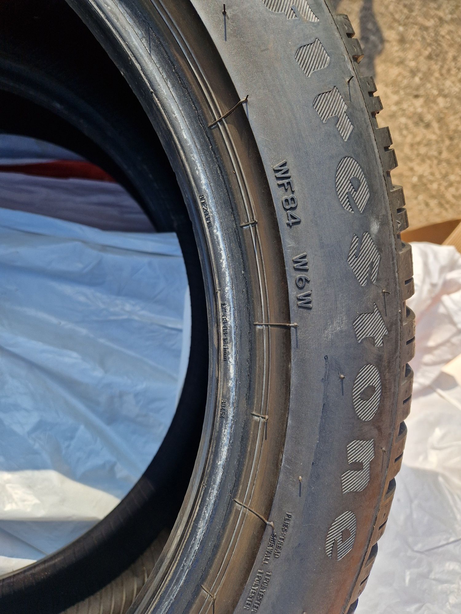 Зимни гуми 235/50r19