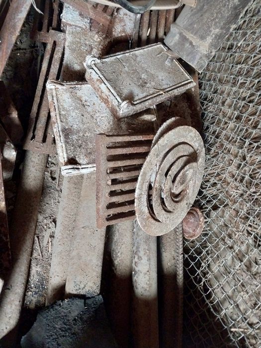 Плита для печи, колосники чугунные, дверца для печи