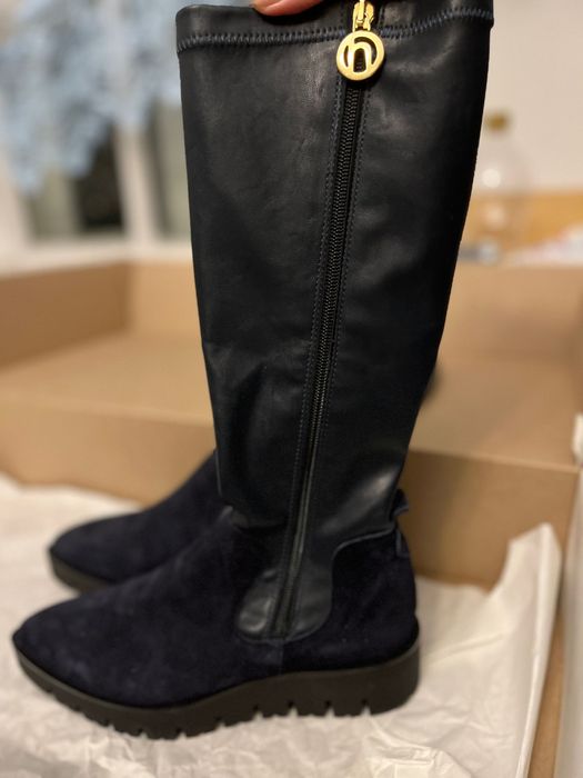 Сапоги-чулки, новые, Италия р-р 38