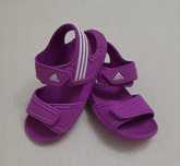 Sandale Adidas Akwah 9 Kids B40662 violet alb, Nr 26 EU