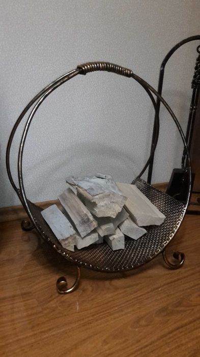 дровница для камина