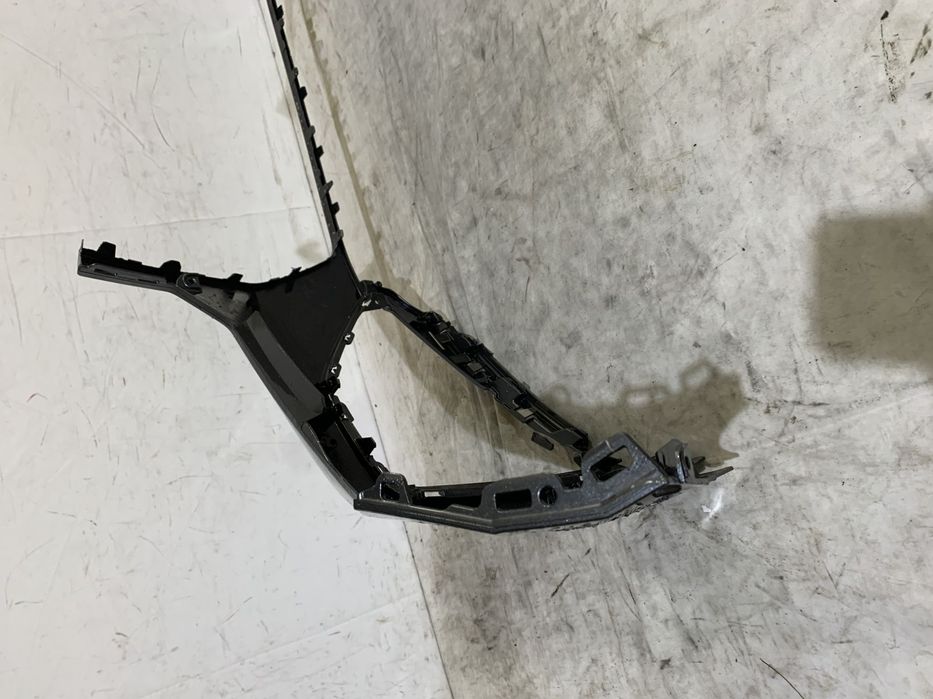 Bara fata Audi Q2 S-Line, facelift, 2020, 2021, 2022, 2023, cod origine OE 81A807437G.