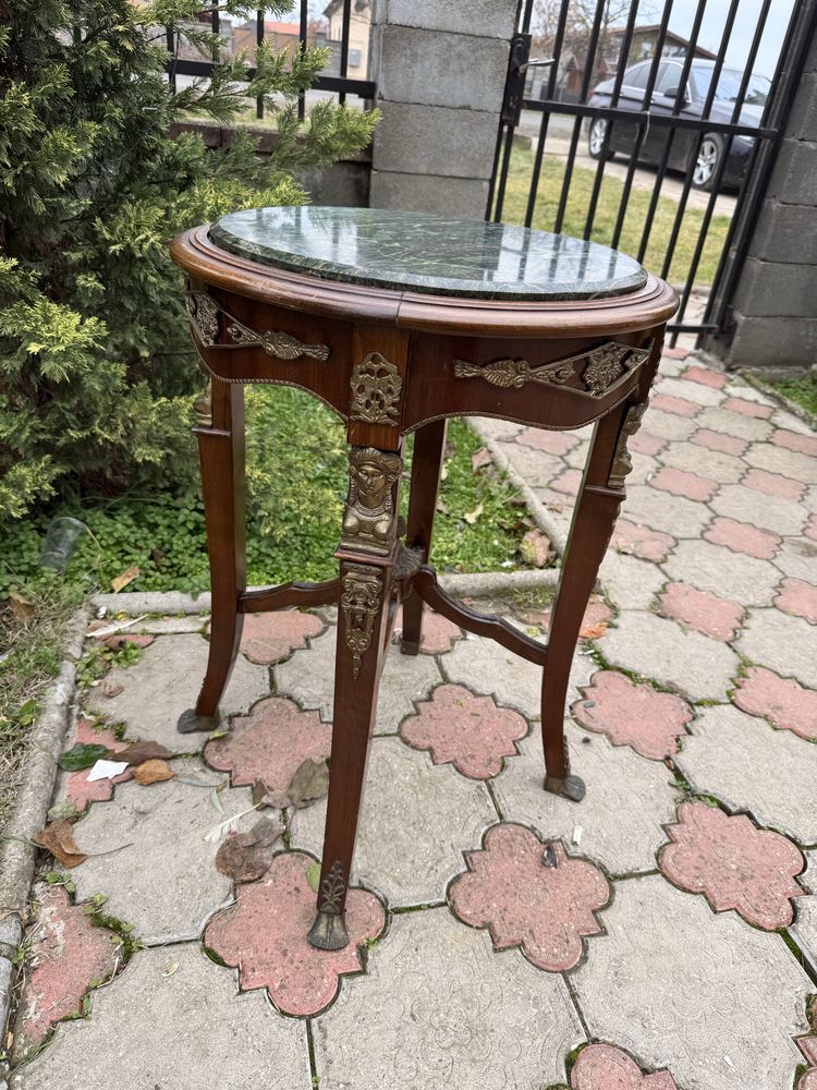 Masuta empire din lemn cu ornamente bronz si blat marmura