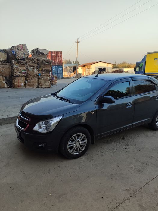 Ассалому алекум срочна сотиш керак пул зарул